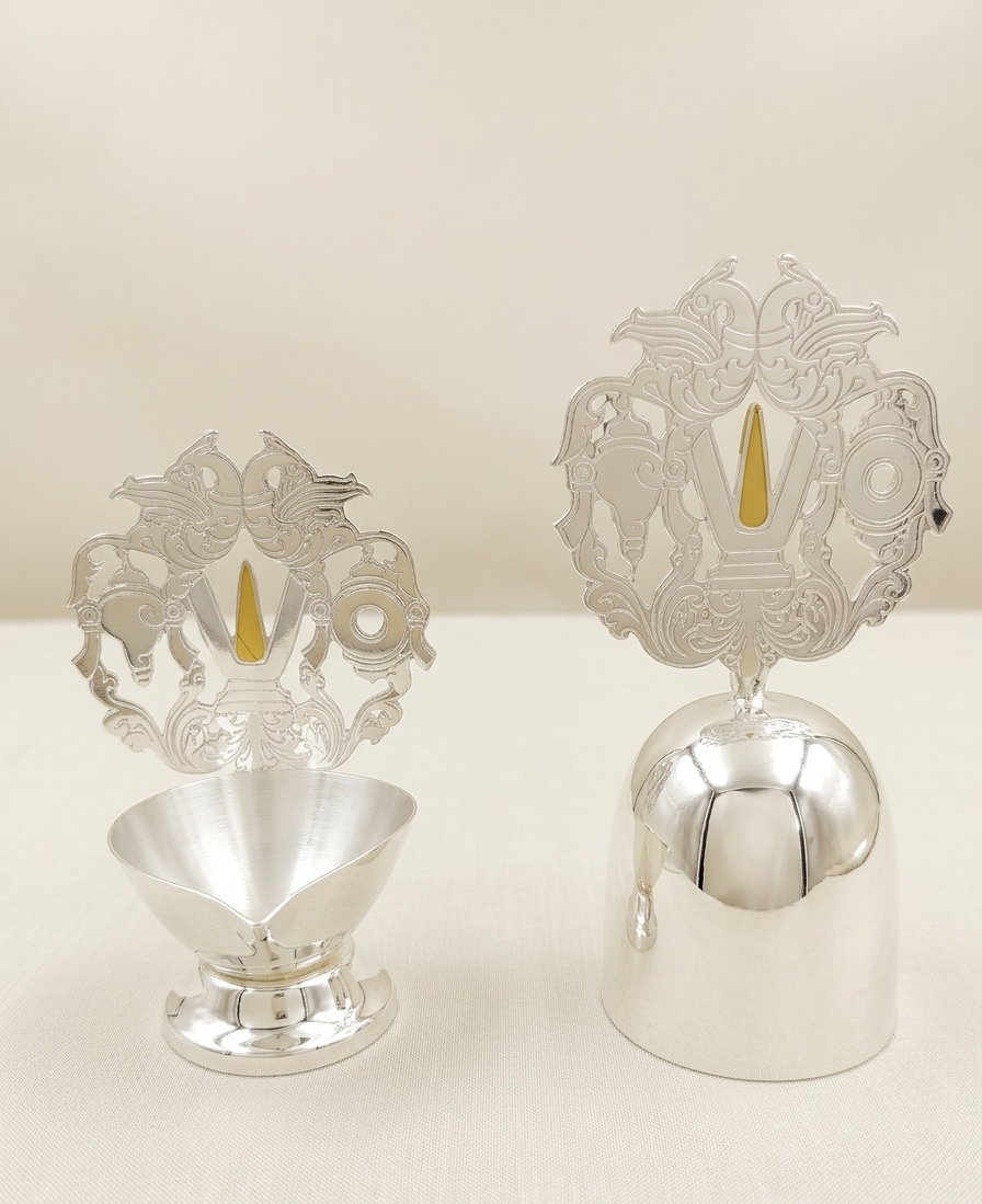 Balaji Diya & Bell